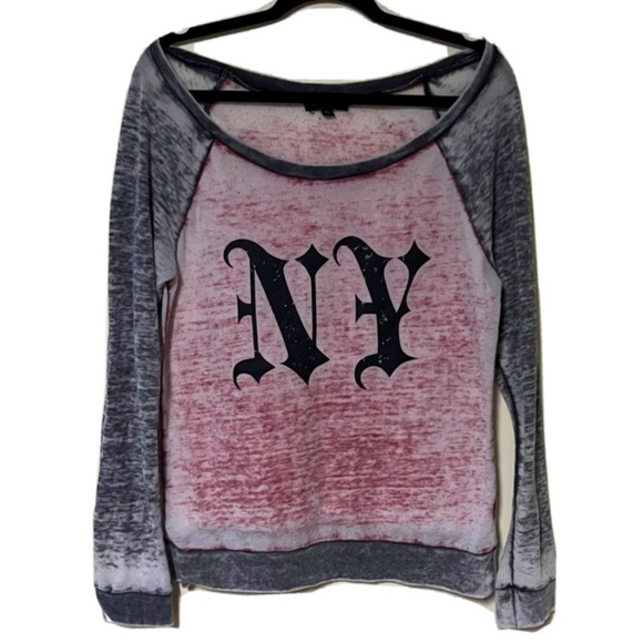 Vintage New York long sleeve top